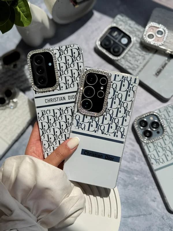 قاب گوشی سامسونگ White Christian Dior دور لنز نگین