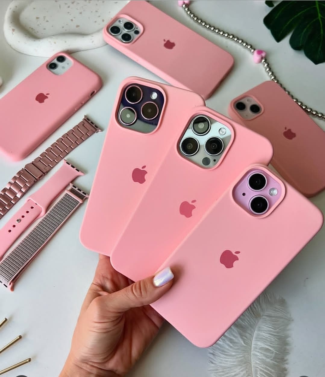 قاب سیلیکونی اورجینال بدون محافظ لنز صورتی آدامسی