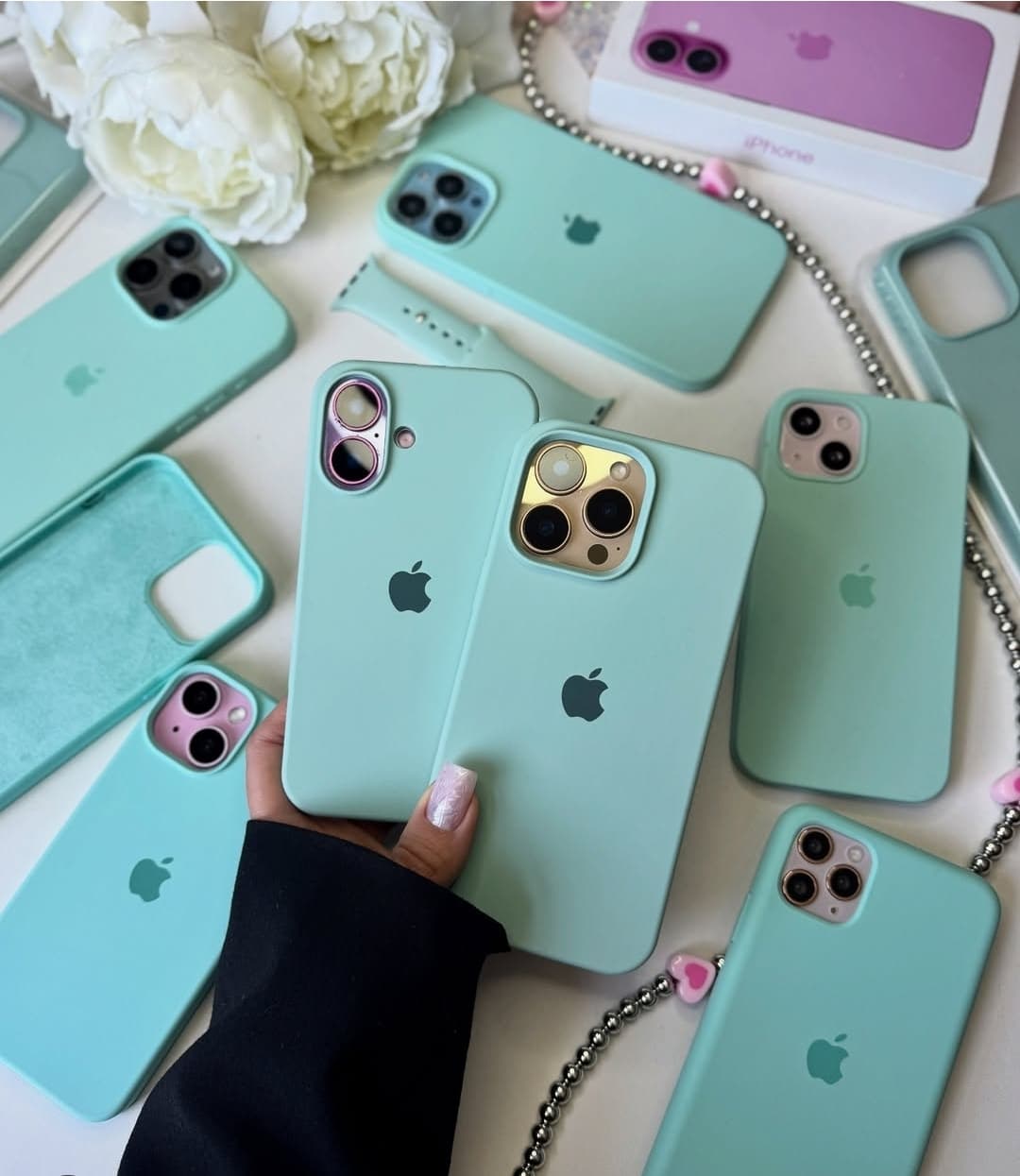 قاب سیلیکونی اورجینال بدون محافظ لنز فیروزه ای