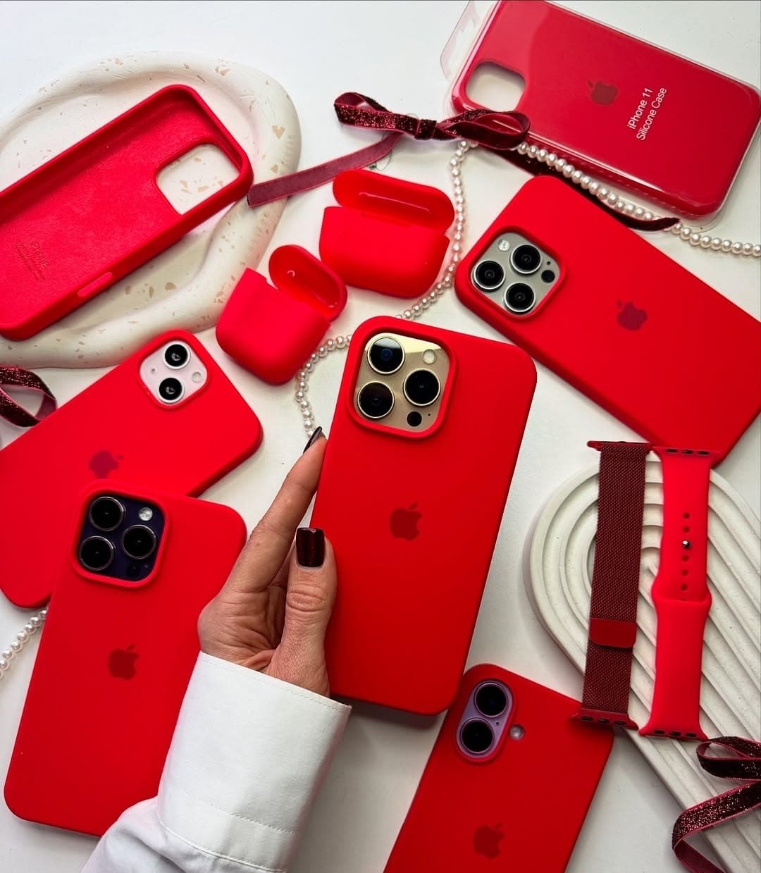 قاب سیلیکونی اورجینال بدون محافظ لنز قرمز