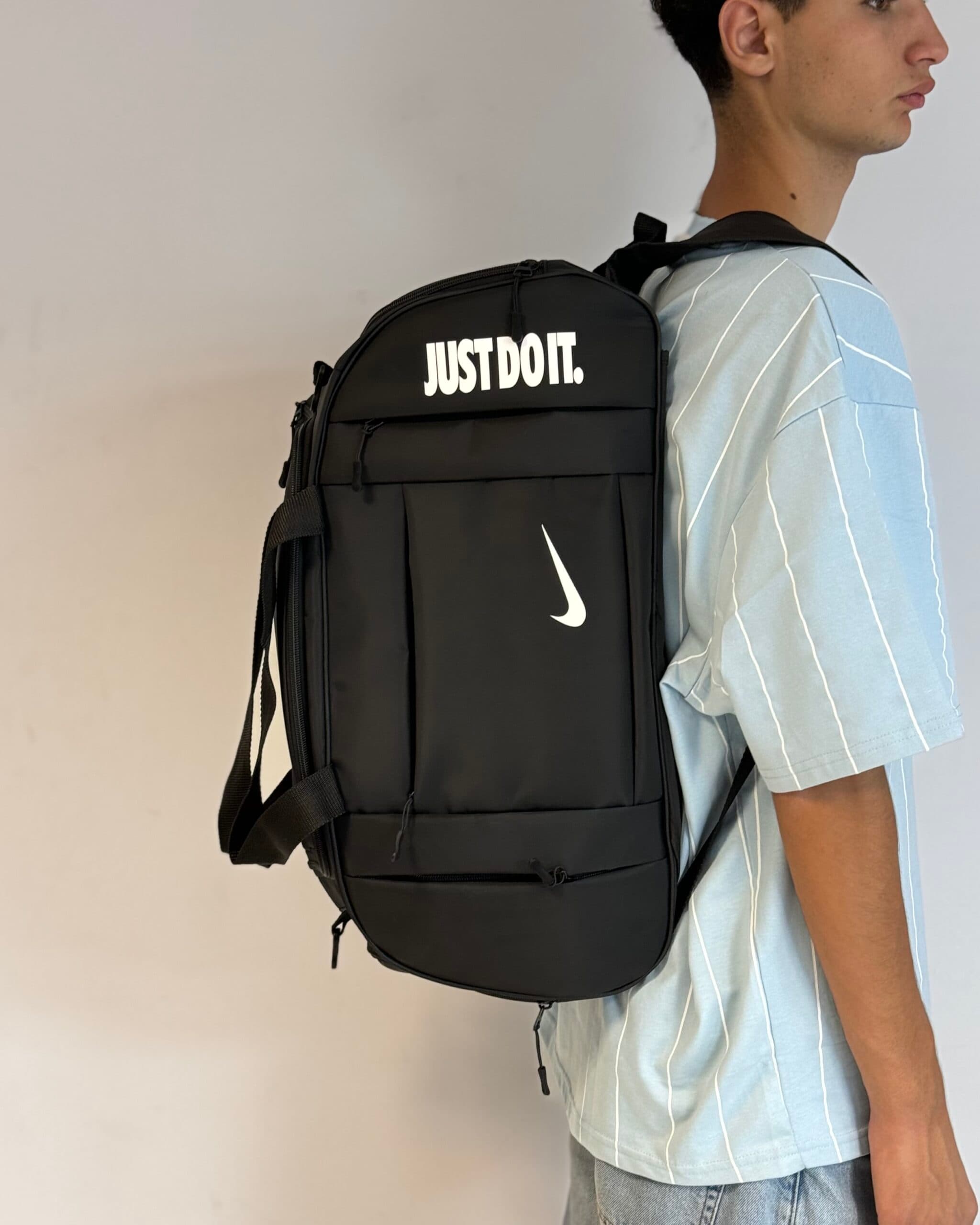 ساک ورزشی کوله شو air max