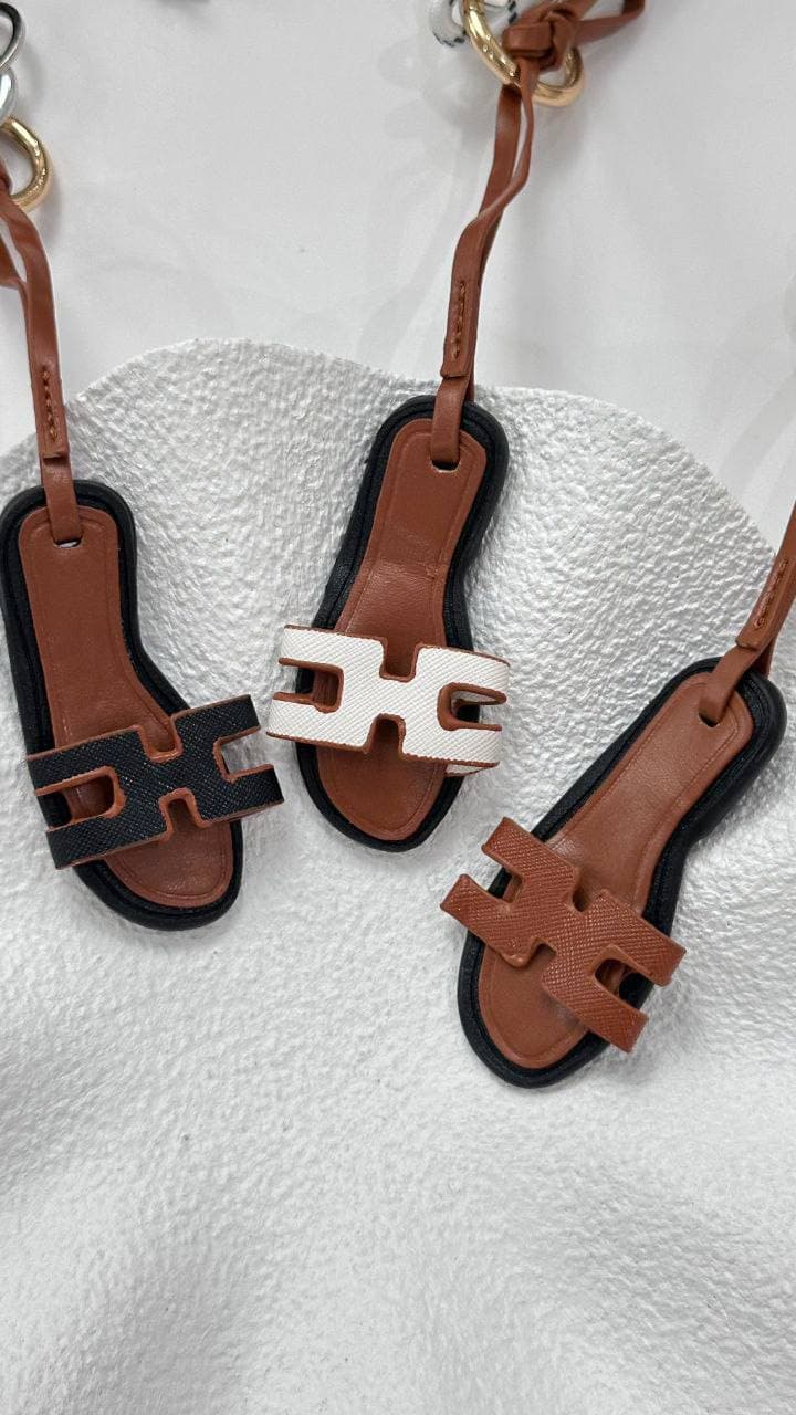 چارم بگ hermes sandal