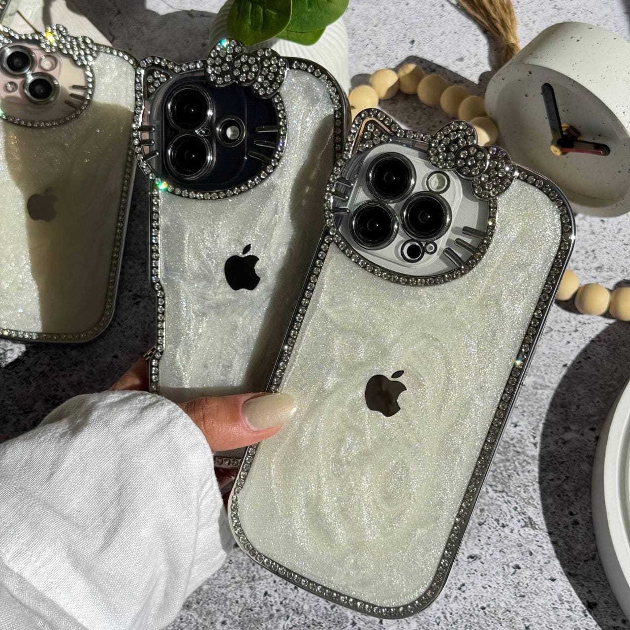 قاب هلو کیتی نگین دار