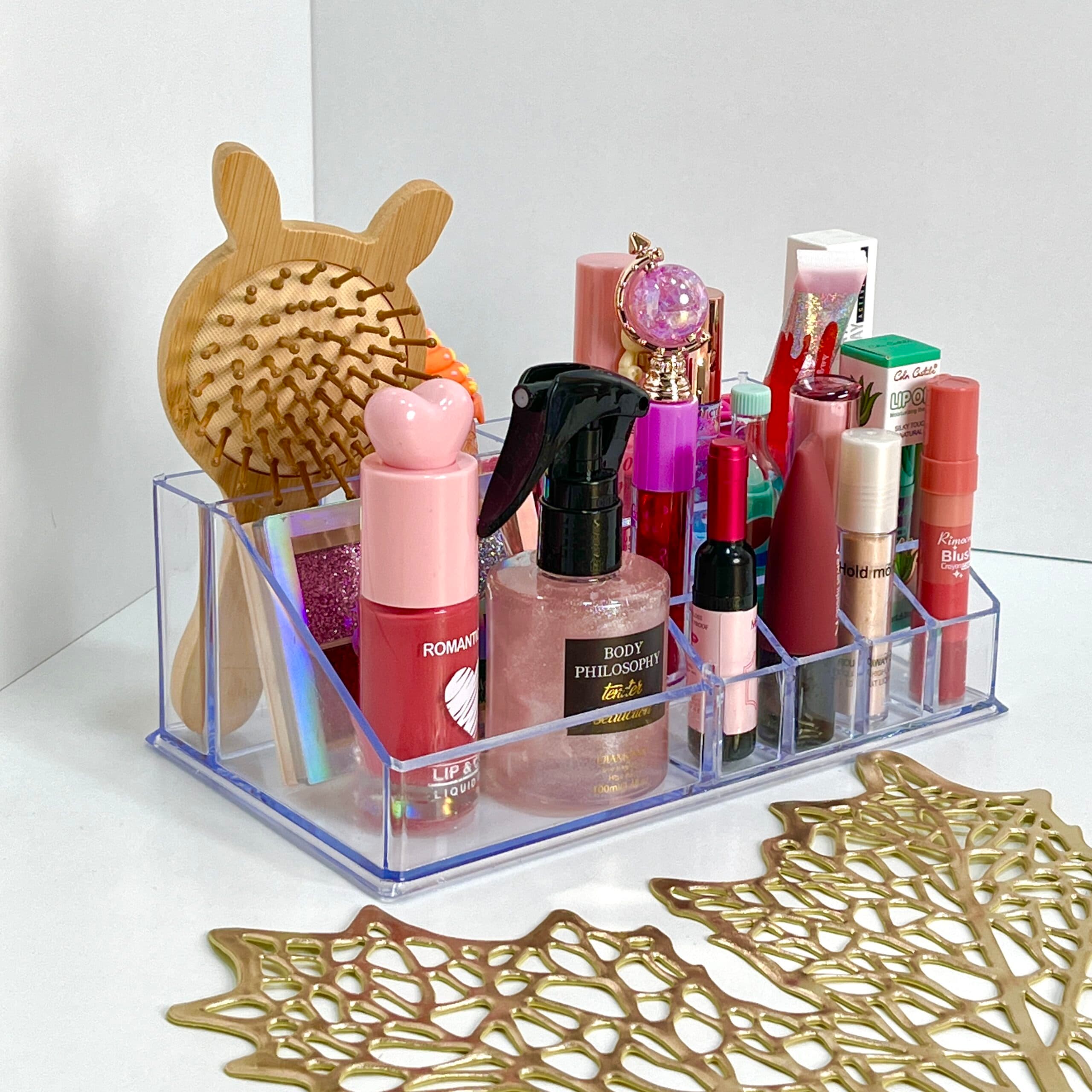 استند رویه لوازم آرایشی