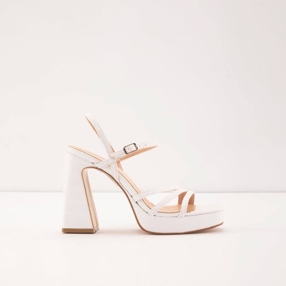 صندل زنانه مجلسی پاشنه بلند سفید آلدو DELFI-TR – ALDO
