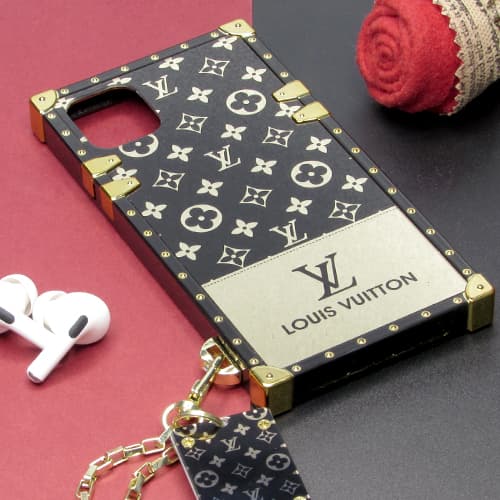 قاب ایفون 11 مدل لویز ویتون صندوقی اویز دار