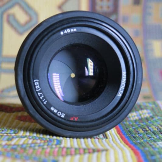 لنز دست دوم لنز مینولتا minolta 50mm f/1.7 AF (جعبه ندارد)