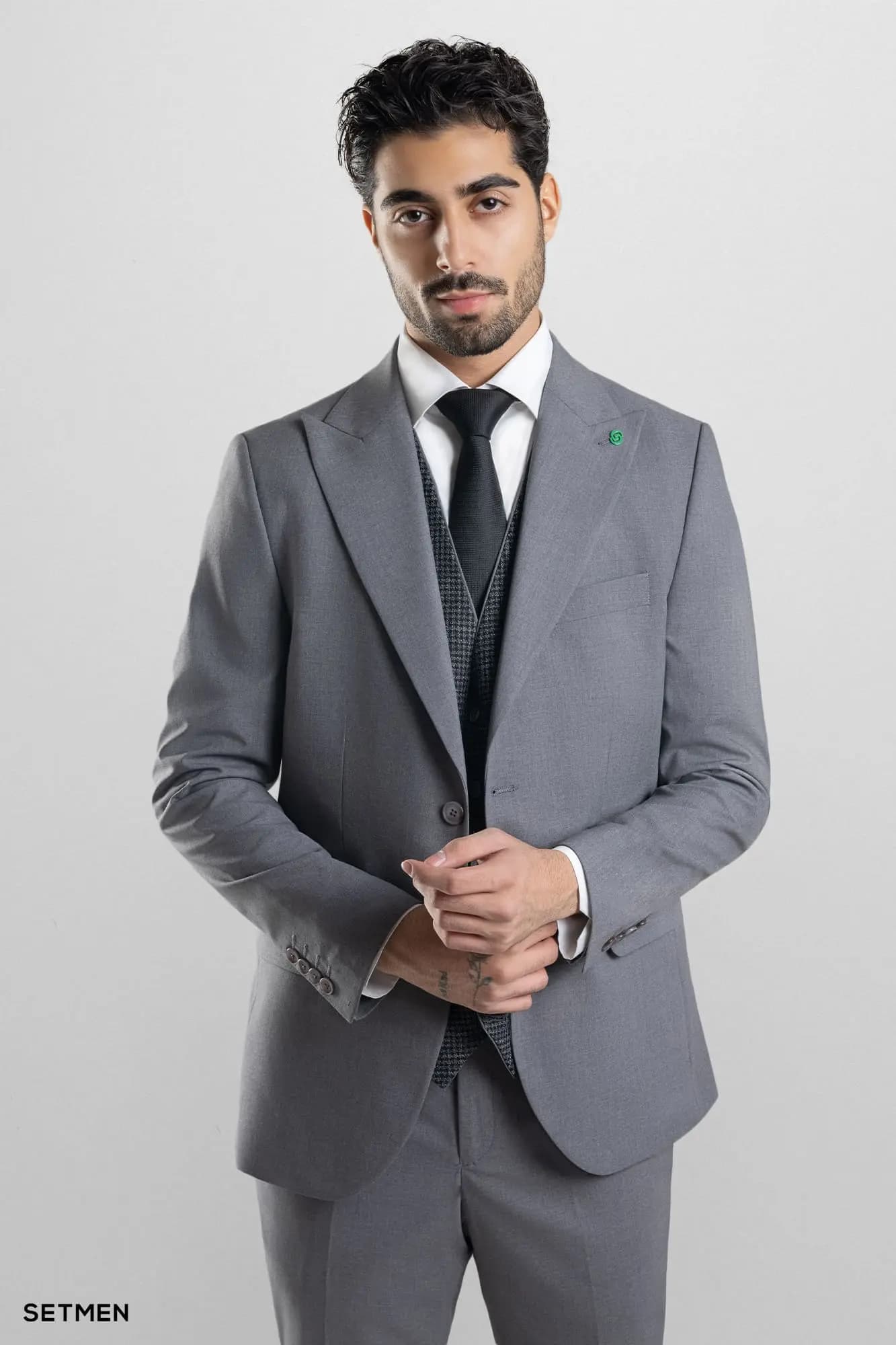 کت و شلوار مردانه سه تکه یقه انگلیسی ژیله دورو