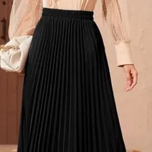 دامن پلیسه افسانه