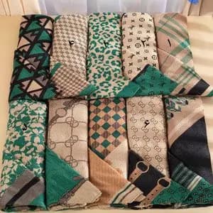 شال مخمل منگوله دار کد 1149