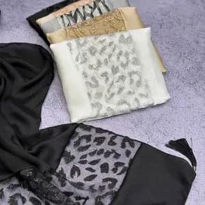 شال مجلسی منگوله دار کد 1065