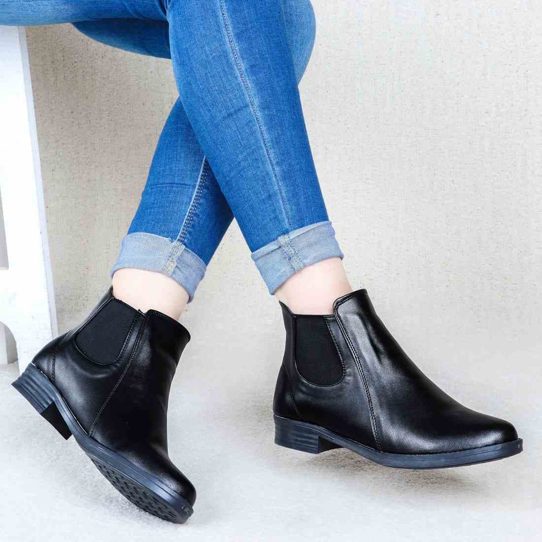 نیم بوت بغل کش ساده (564)