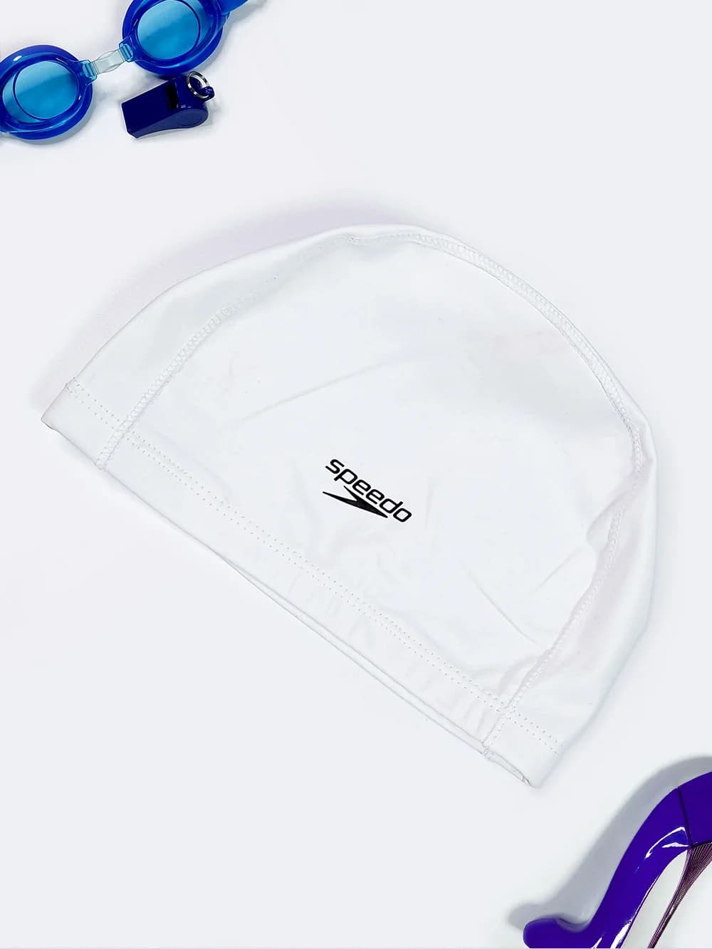 کلاه استخر سفید رنگ زنانه و مردانه ضد کلر اسپیدو ( Speedo ) با جنس فومی