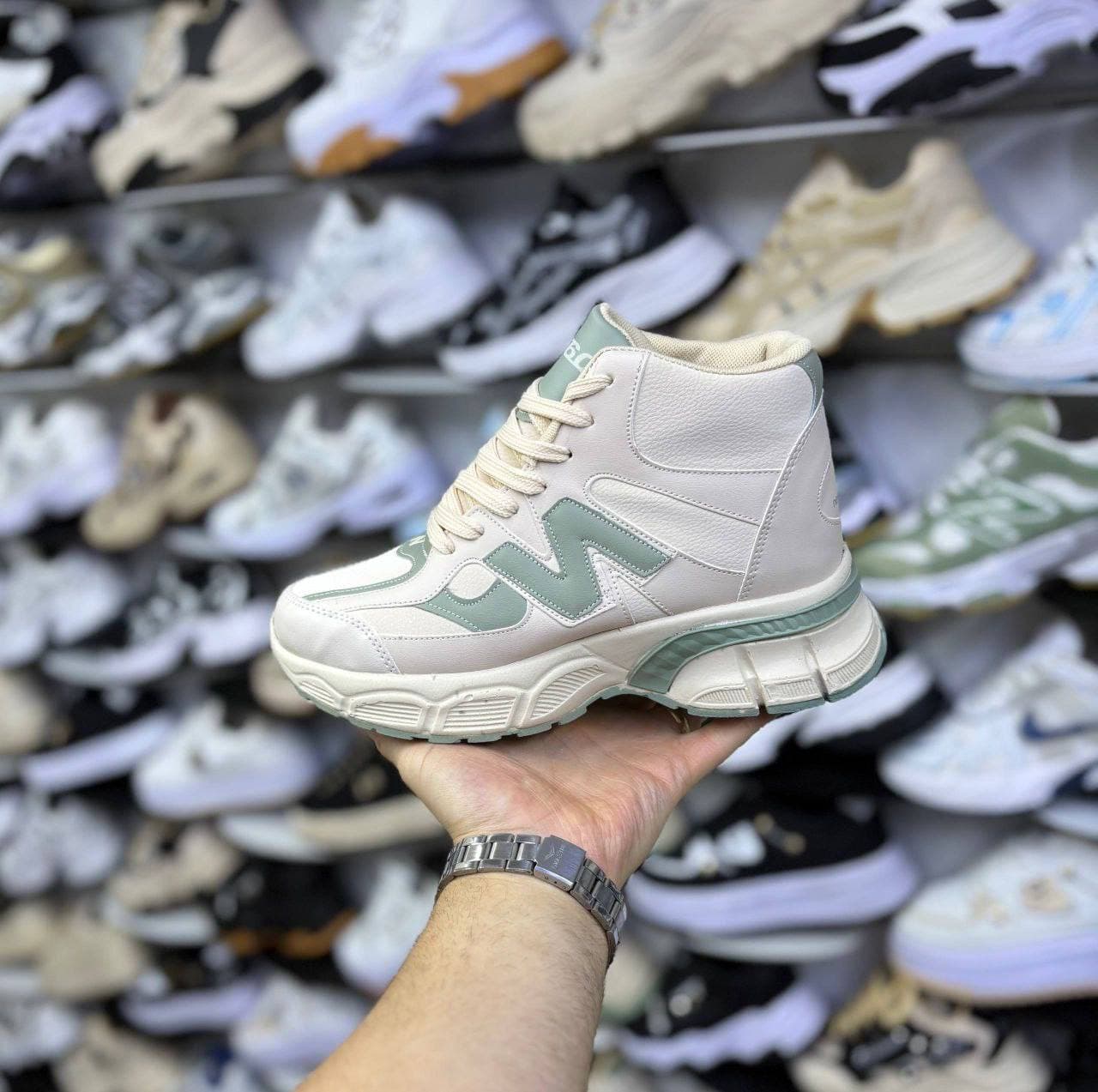 کتونی ساقدار نیوبالانس طرح جدید ترند سال