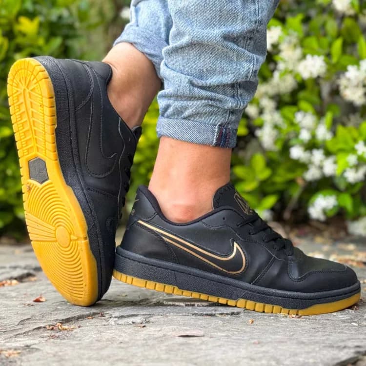 کتانی مردانه نایک مشکی کد 26234