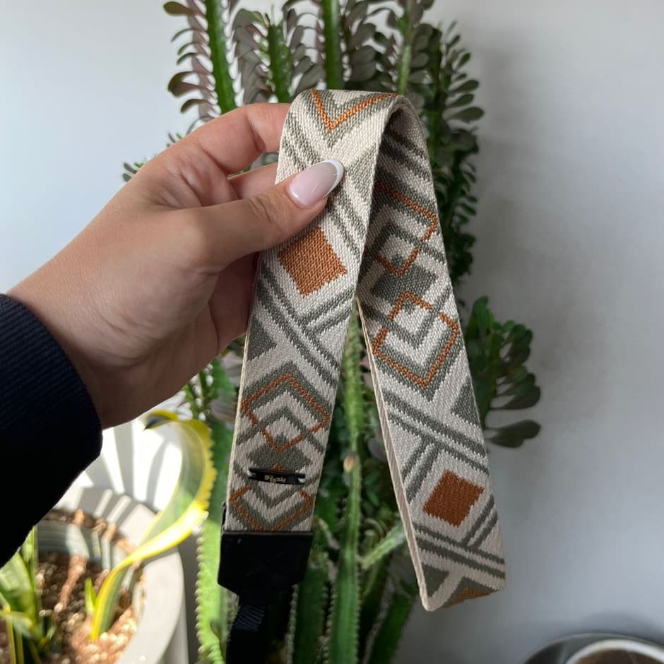 بند دوربین بوهو آجری بندینو Bandino Boho Brick Camera Strap