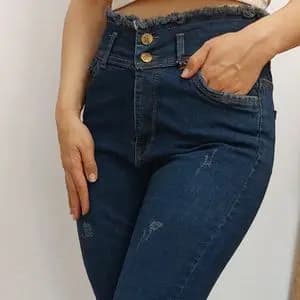 شلوار لی زنانه