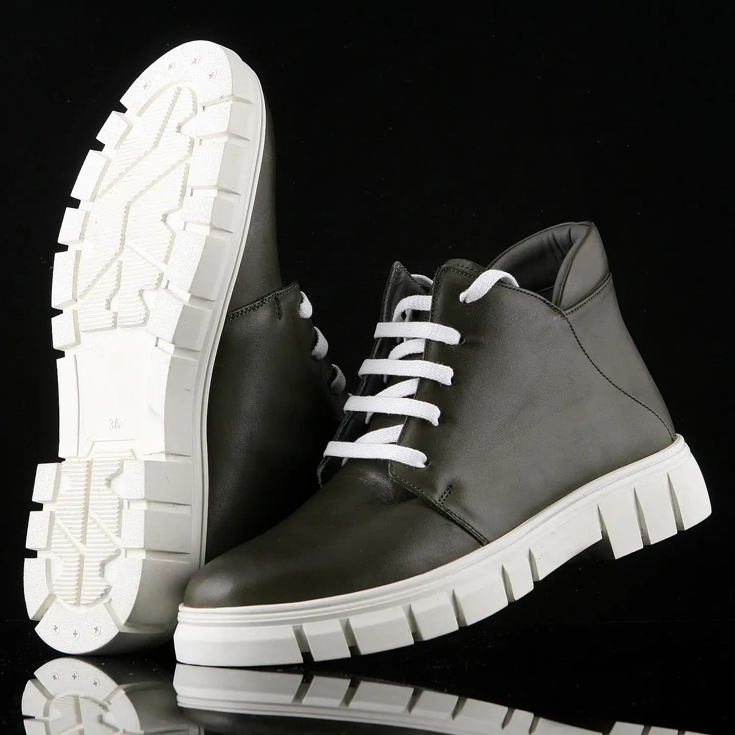 نیم بوت زنانه چرم یلسان مدل آلما کد 610-GN