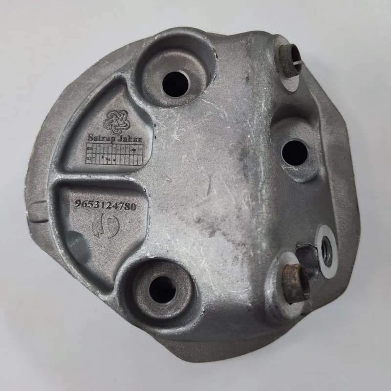 پایه دسته موتور پژو 206 تیپ 5 موتور TU5 بالا شرکتی ایساکو اصل 1810210599