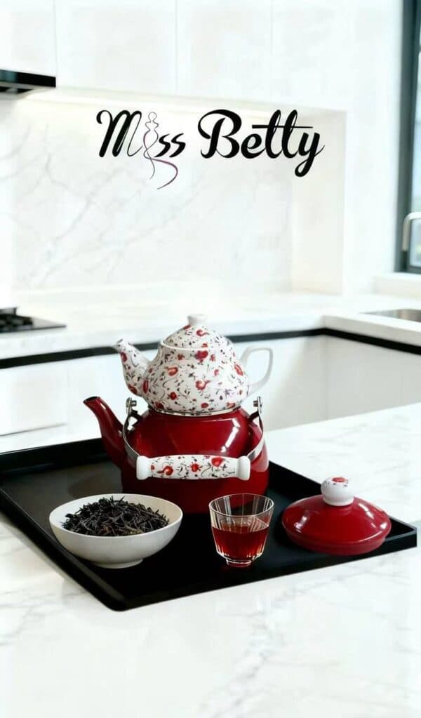 ست کتری قوری لعابی دسته دار طرح تایلندی miss betty