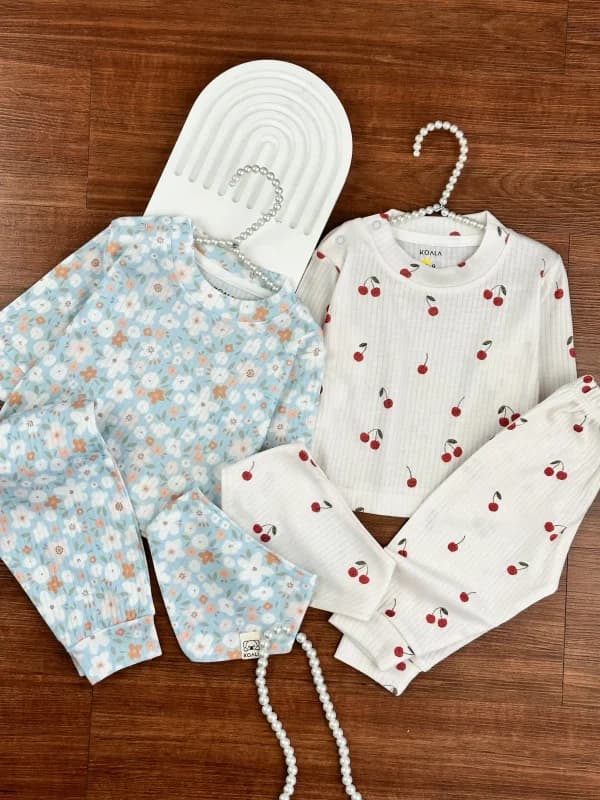 بلوز و شلوار راحتی نقلی پیشبنددار