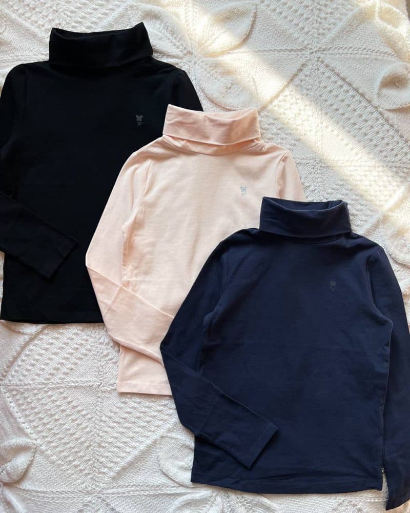 بلوز نخی یقه اسکی okaidi