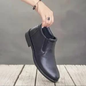 کفش نیم بوت چرم مردانه مدل ریچارد برند رخشی