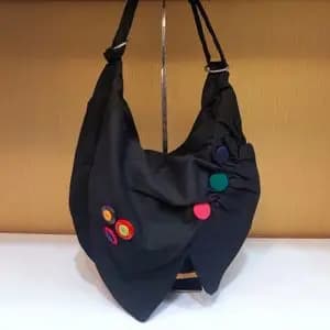 کیف اسپرت دکمهای مشکی