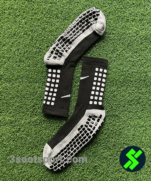 جوراب استپدار مشکی های کوالیتی نایک