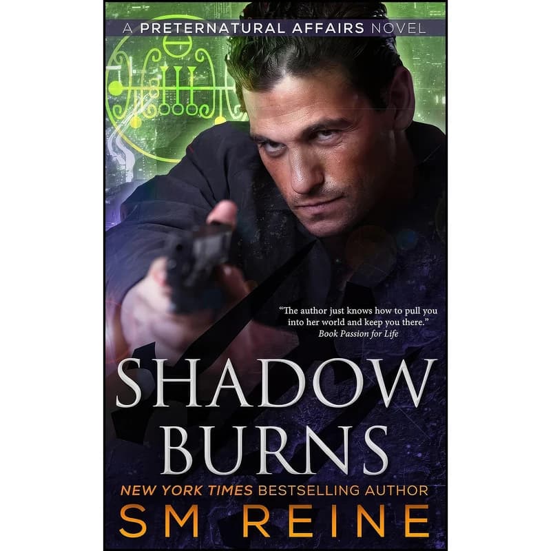 کتاب Shadow Burns اثر SM Reine انتشارات تازه ها