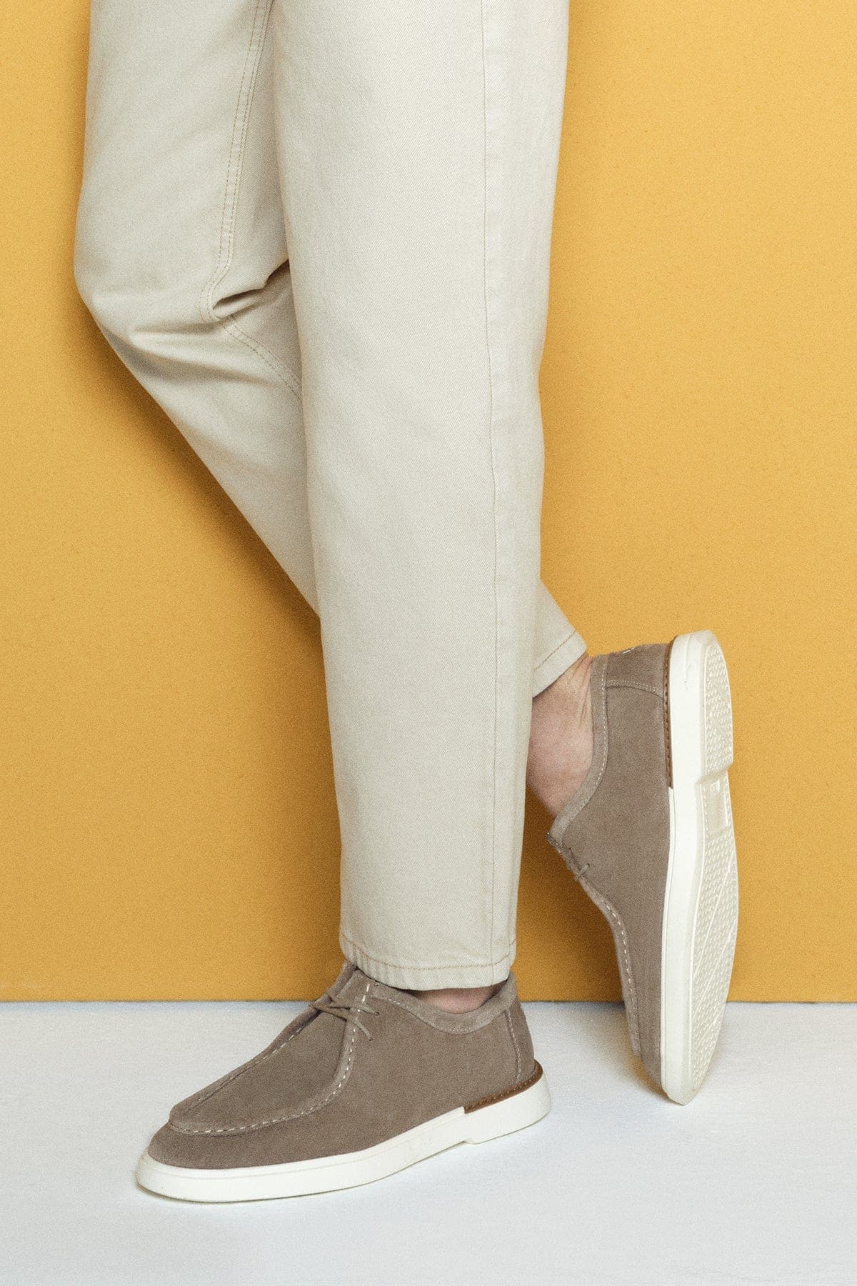 کفش مردانه جیر بژ کژوال دری مد