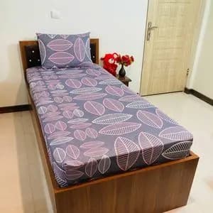 روتختی تکنفره مدل کشدار طرح برگ ماکااو 1نفره 2تکه(همراه روبالشی)