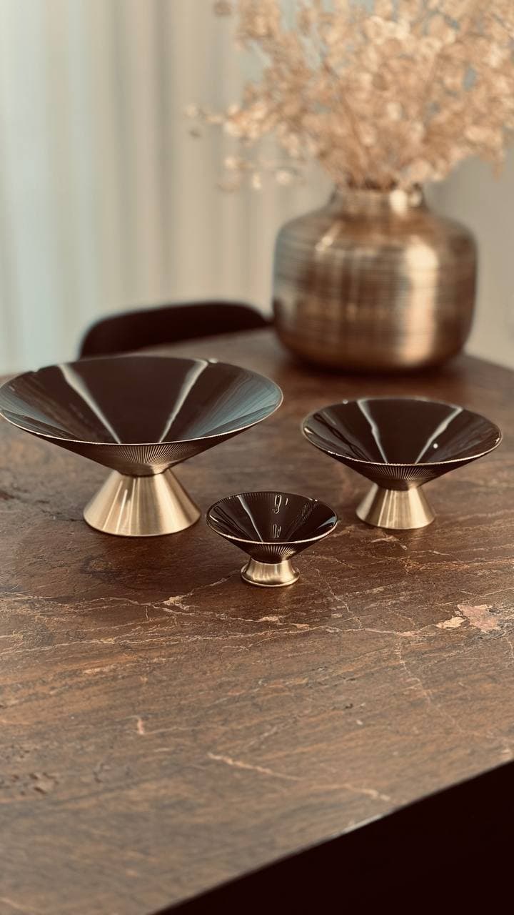 ست میوه خوری سه تایی لب طلا پایه طلایی کد 501024