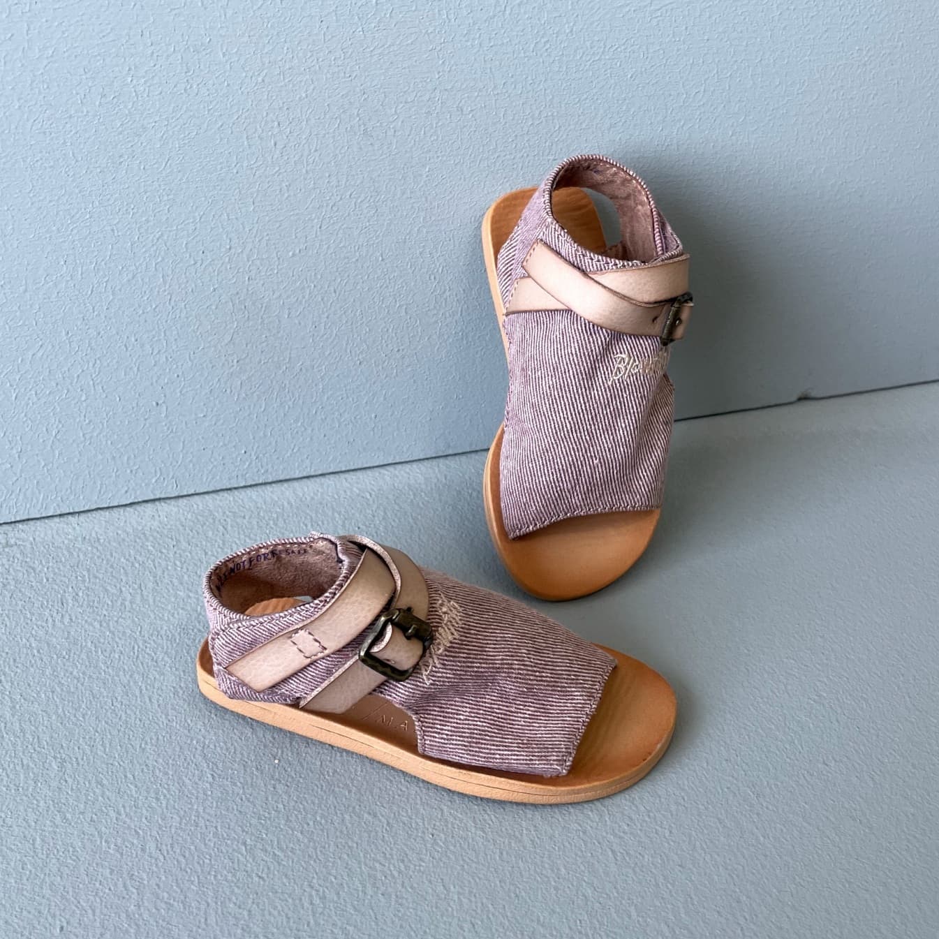 صندل دخترانه برند BLOWFISH