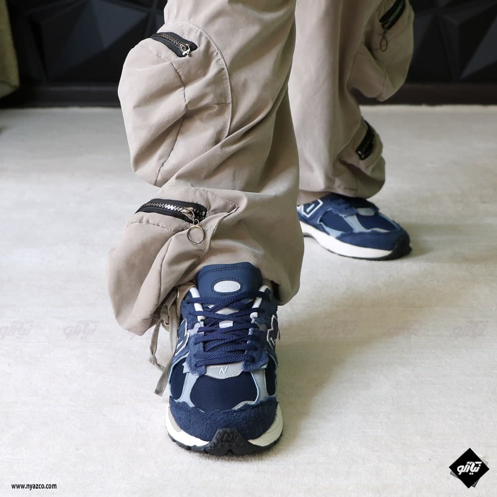 کفش نیوبالانس 2002R