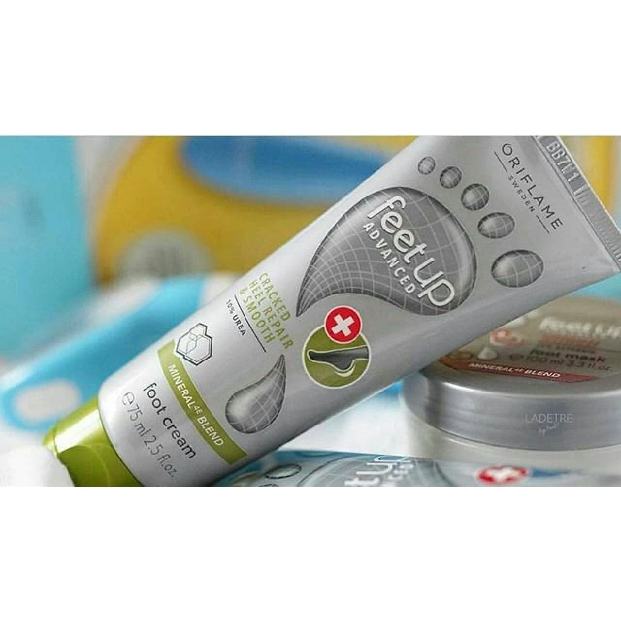 کرم ترمیم کننده و رفع ترک پا و پاشنه اوریفلیم Feet up Advanced حجم 75 میل