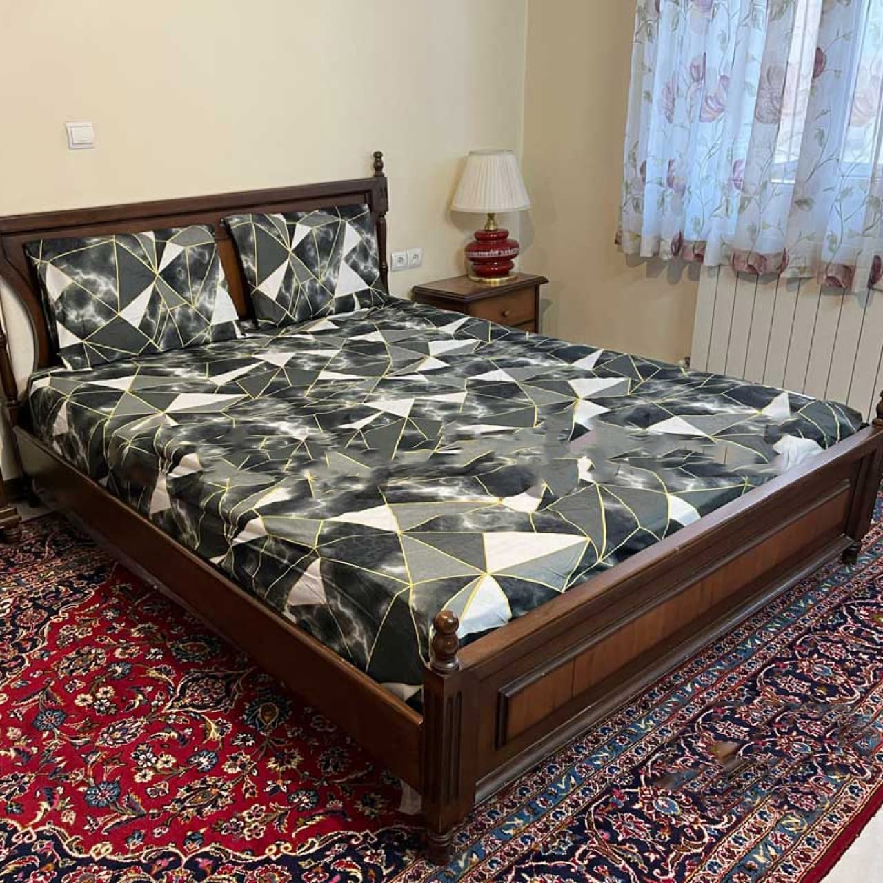 سرویس روتختی مدل کشدار طرح کندو ۲ نفره ۳ تیکه کد ۱۶۰