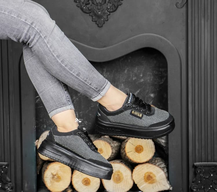 کتونی ونس دخترانه مدل war