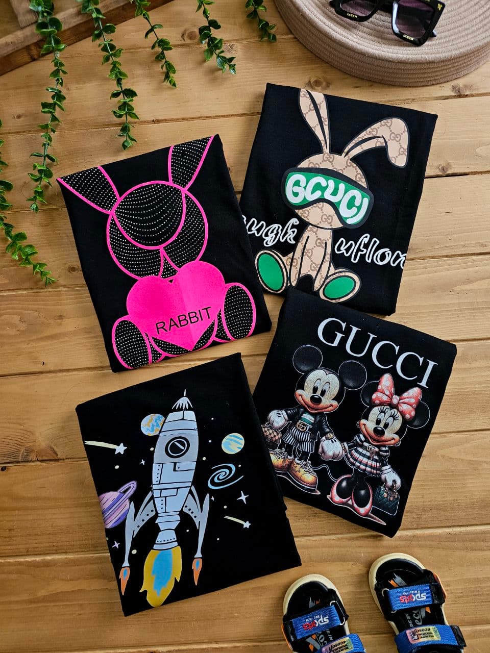 تیشرت مشکی فانتزی