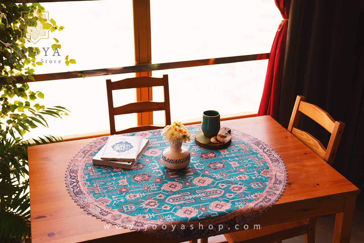 رومیزی گرد طرح لورنس