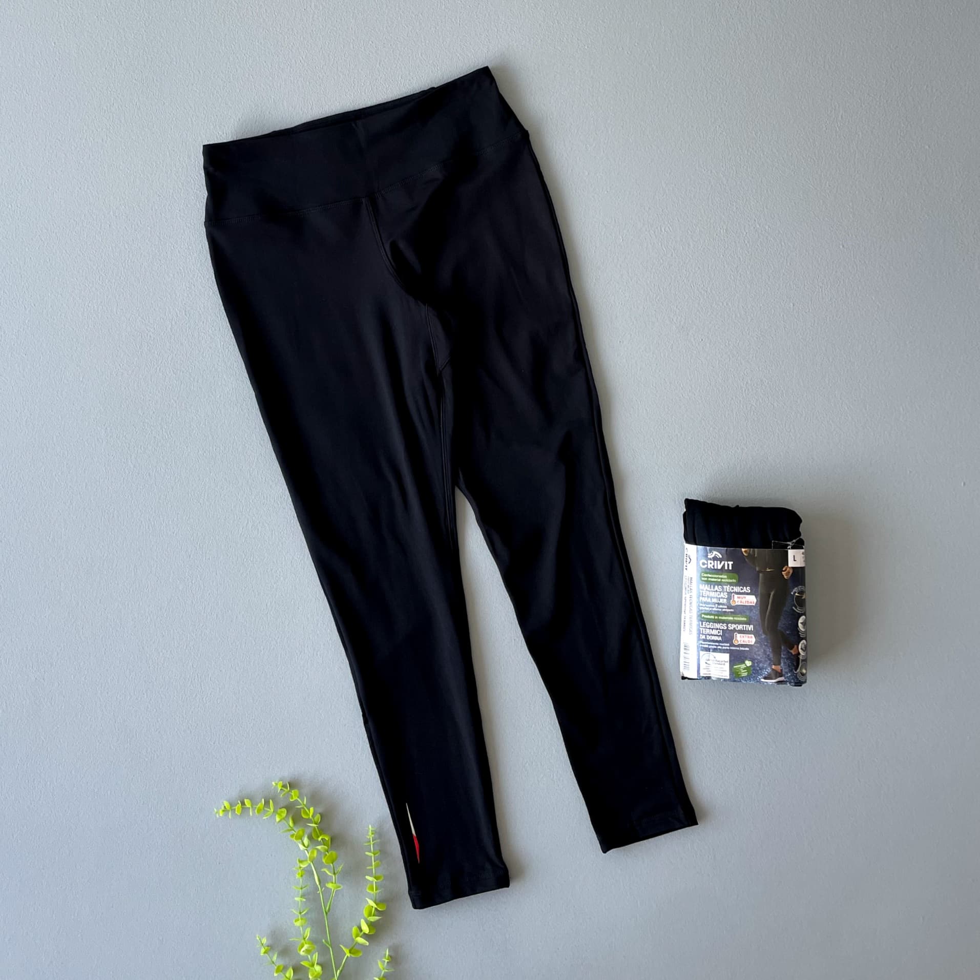 لگ ورزشی زنانه برند Crivit