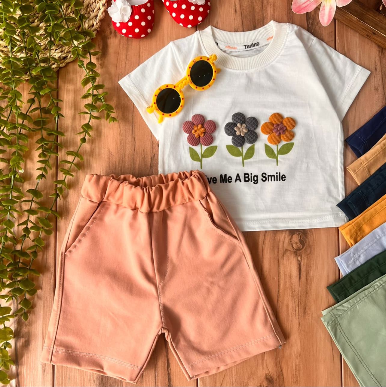 تیشرت شلوارک سه گل