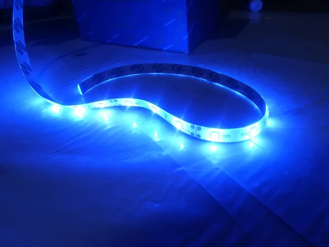 ریسه ال ای دی آبی