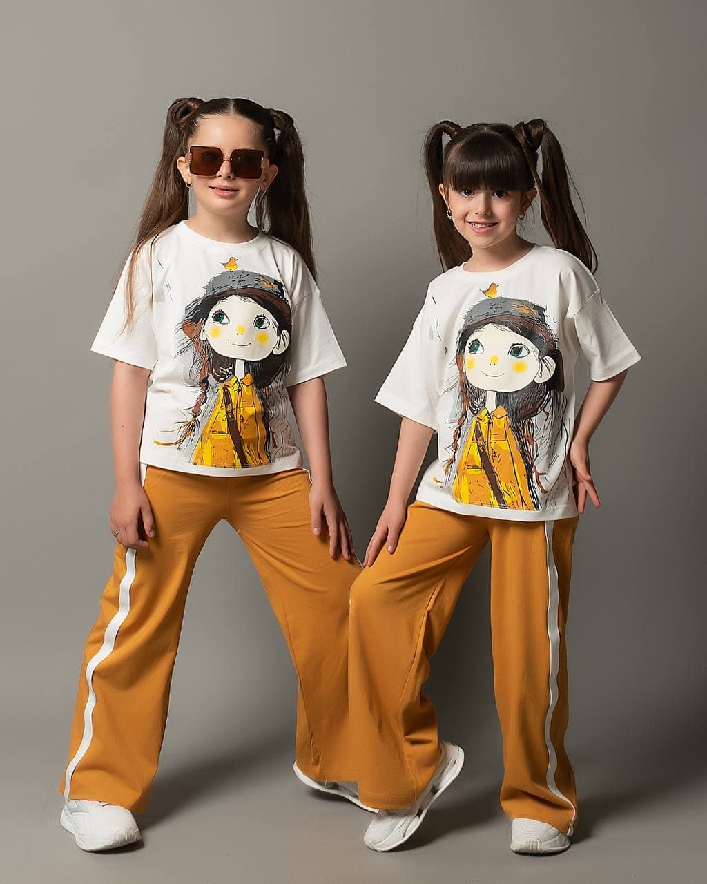 تیشرت شلوار دختر و جوجه