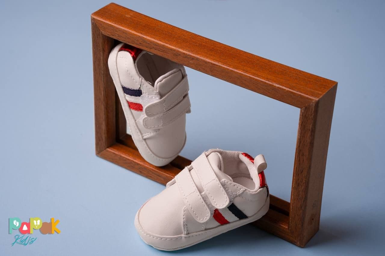 پاپوش نوزادی طرح کتونی پولو polo