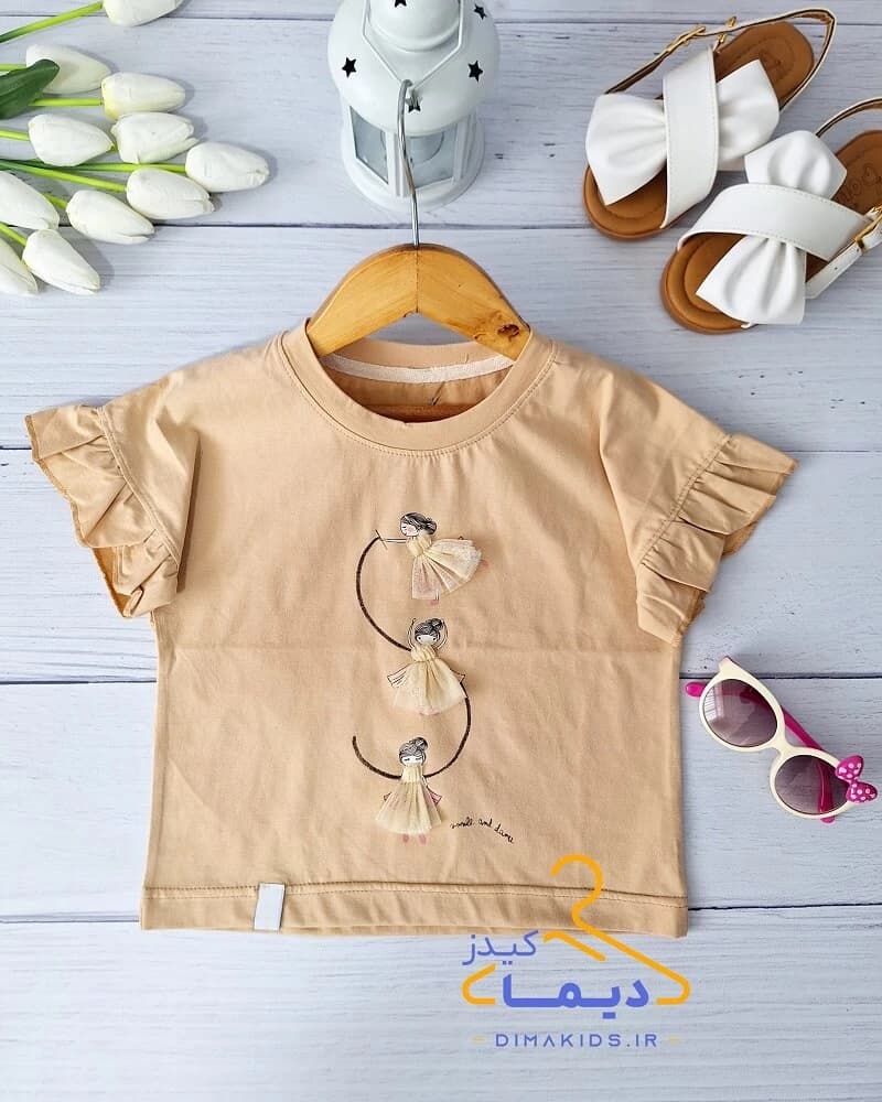 تیشرت آستین چین دار نسکافه ای طرح بالرین