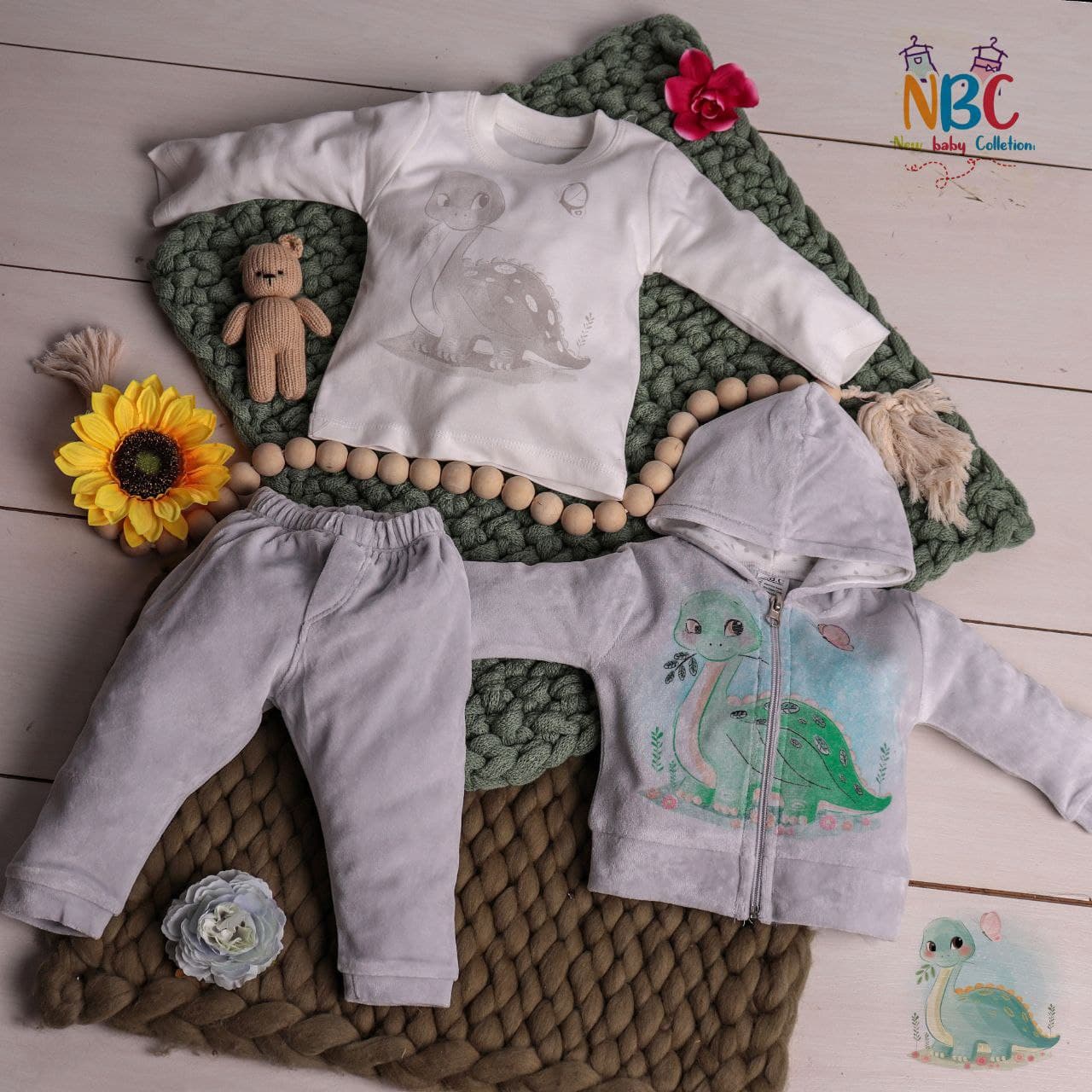 سه تکه مخمل بچگانه طرح دایناسور