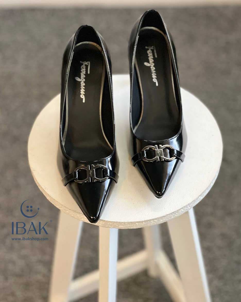 کفش زنانه پاشنه دار فراگاما عینکی