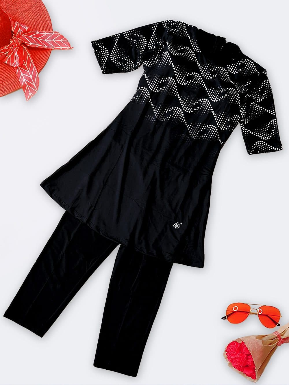 مایو نیمه اسلامی پوشیده مدل دامنی زنانه طرح سه بعدی لایف ( Life ) مشکی رنگ