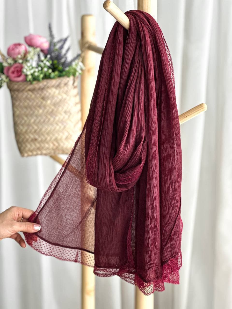 شال پلیسه دور تور